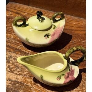 VINTAGE  1950's  HULL  USA  POTTERY WOODLAND CREAMER and LIDDED SUGAR BOWL SET